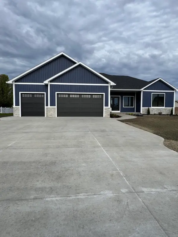 2816 W Crossroads #Lot: 9, Bay City, MI 48706