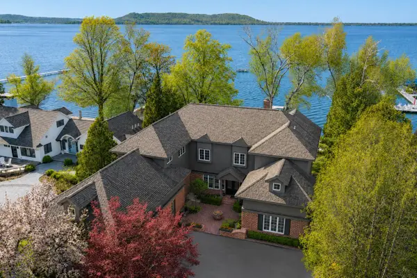 4868 W Whispering Pines, Glen Arbor, MI 49636