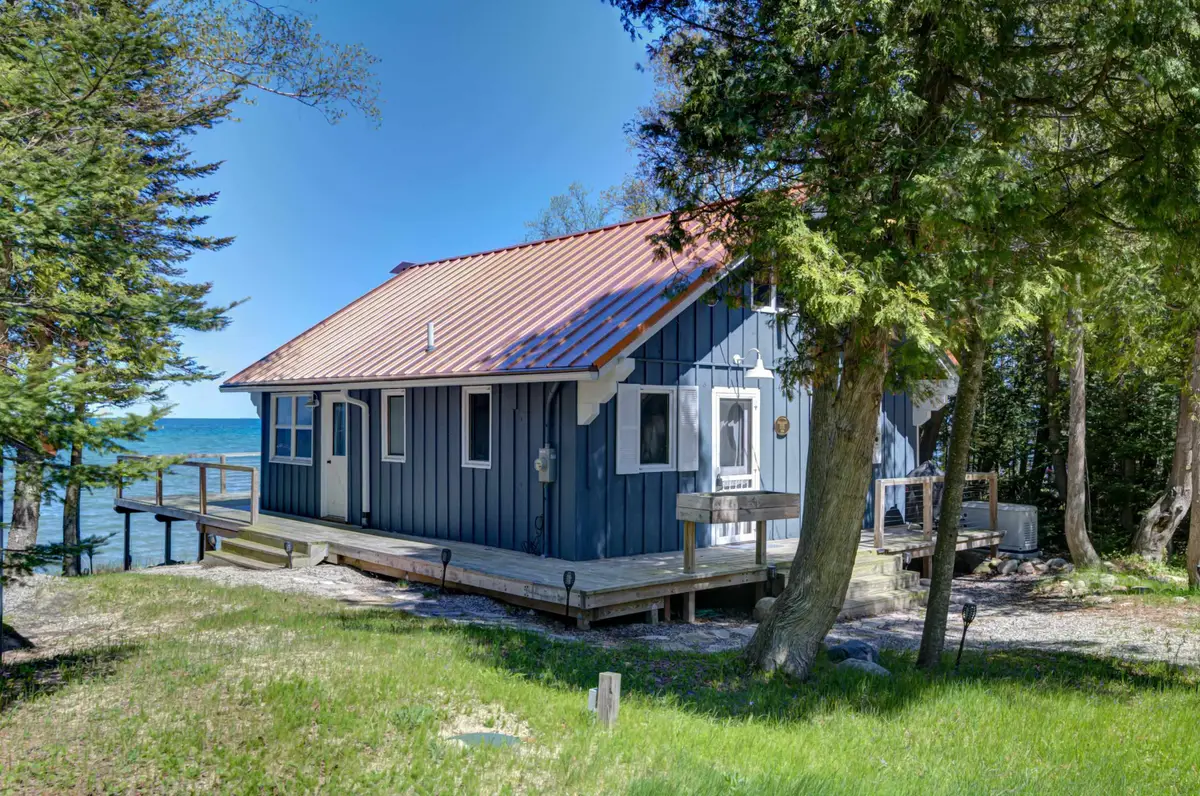 14827 N Cathead Bay, Northport, MI 49670 - #1