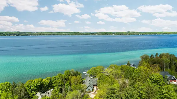 1034 S East Torch Lake, Bellaire, MI 49615