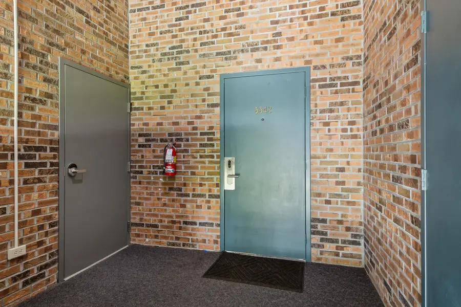 5542 Golfview #27, Williamsburg, MI 49690 - #3