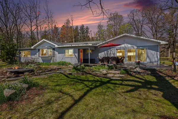 8101 Long Lake, Hale, MI 48739