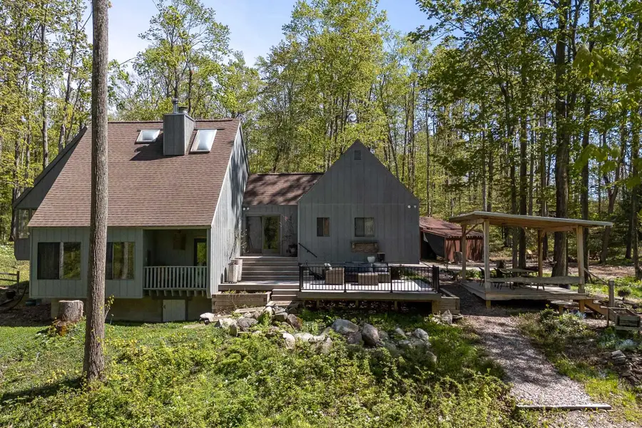 7310 Stolt, Charlevoix, MI 49720 - #2