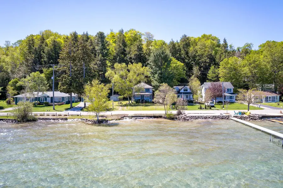 1515 South Shore East, Frankfort, MI 49635 - #2