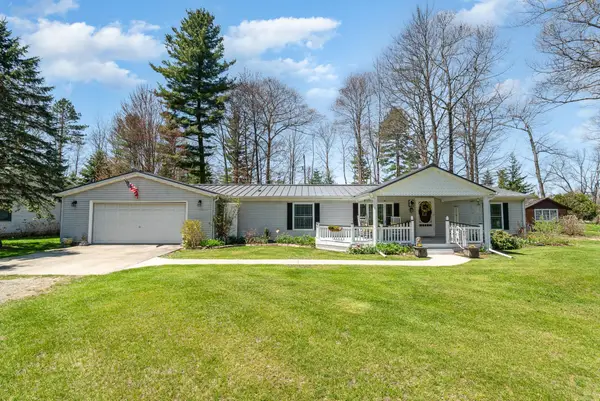 2423 West, Tawas City, MI 48763