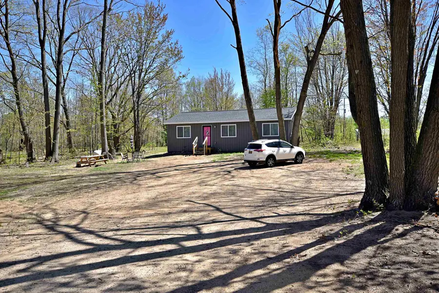 10403 W Round Lake, Lake City, MI 49651 - #2