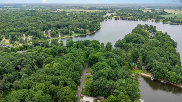 7670 Five Lakes, Farwell, MI 48622