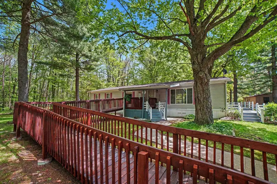 15 Backache, Elwell, MI 48832 - #2
