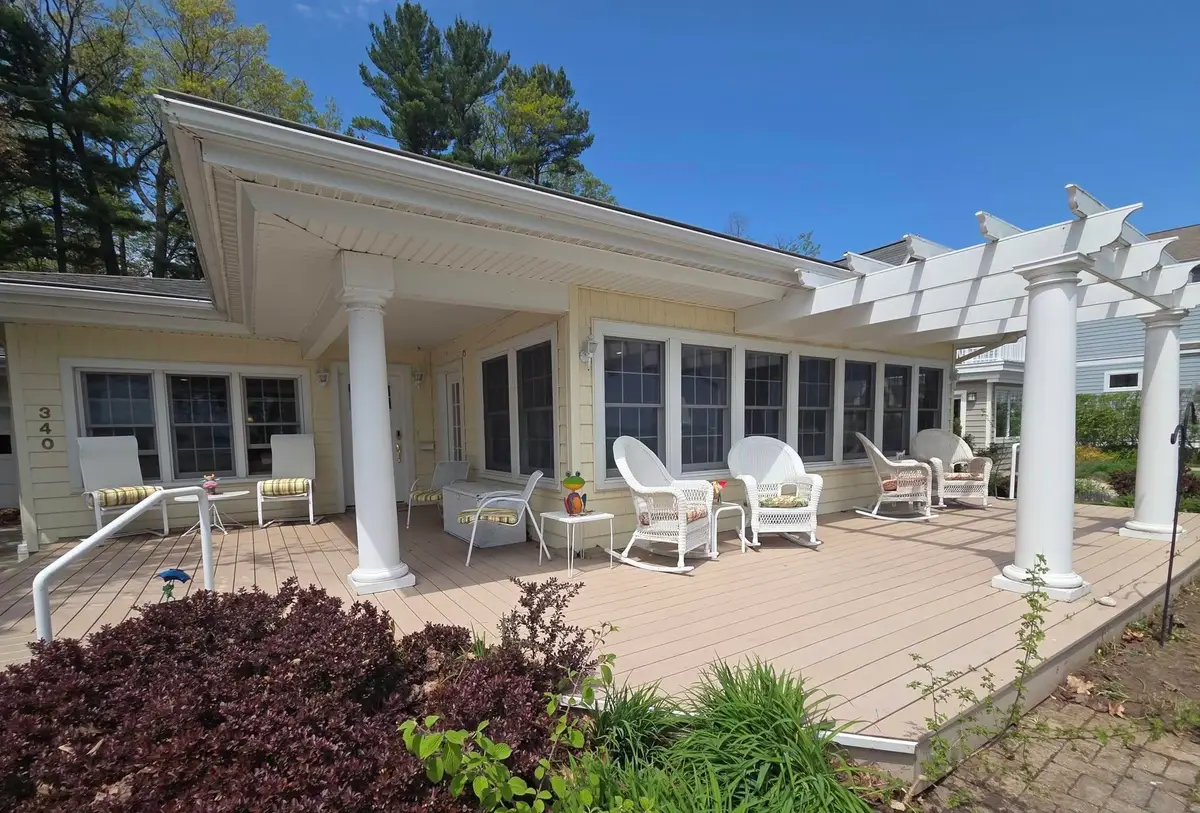 340 S East Bay, Traverse City, MI 49686 - #1