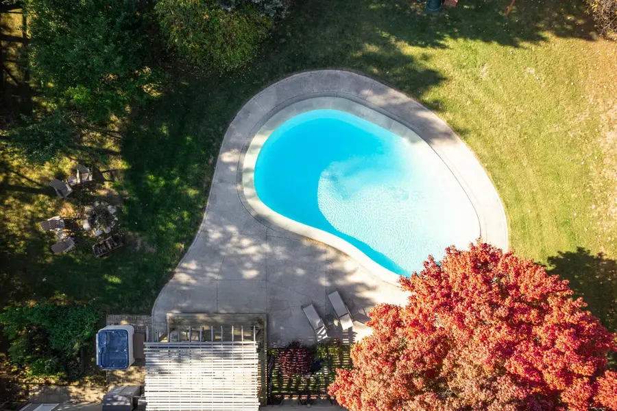 7923 S Shoreside, Traverse City, MI 49684 - #3