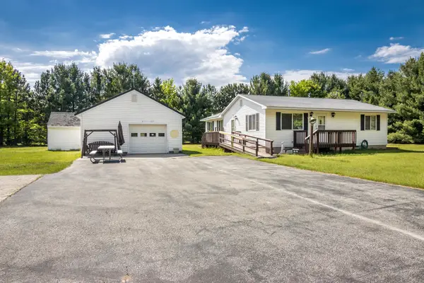 1836 Hanmer, Benzonia, MI 49616
