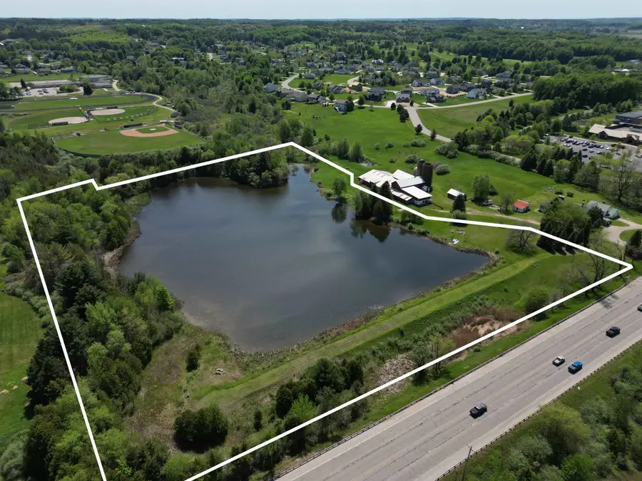 780 E Hammond Place E, Traverse City, MI 49686 - #2