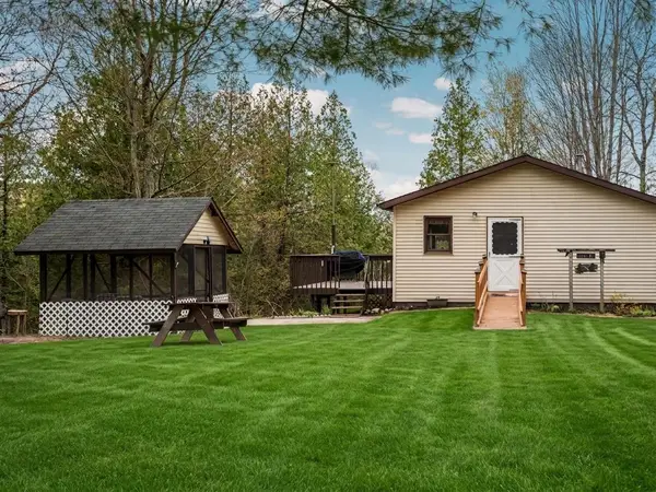 11012 N 31, Kingsley, MI 49649