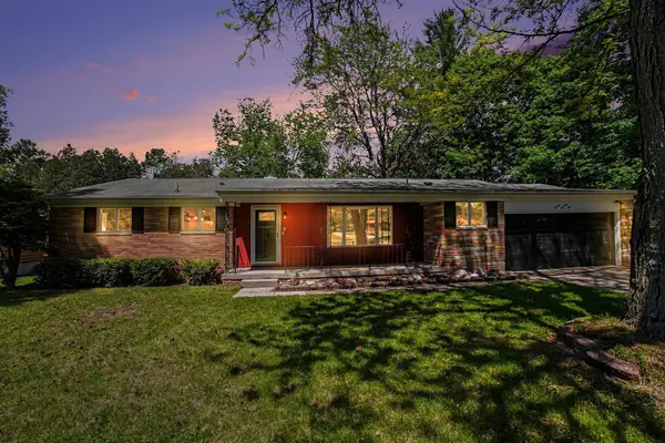 2071 E Ludington, Clare, MI 48617
