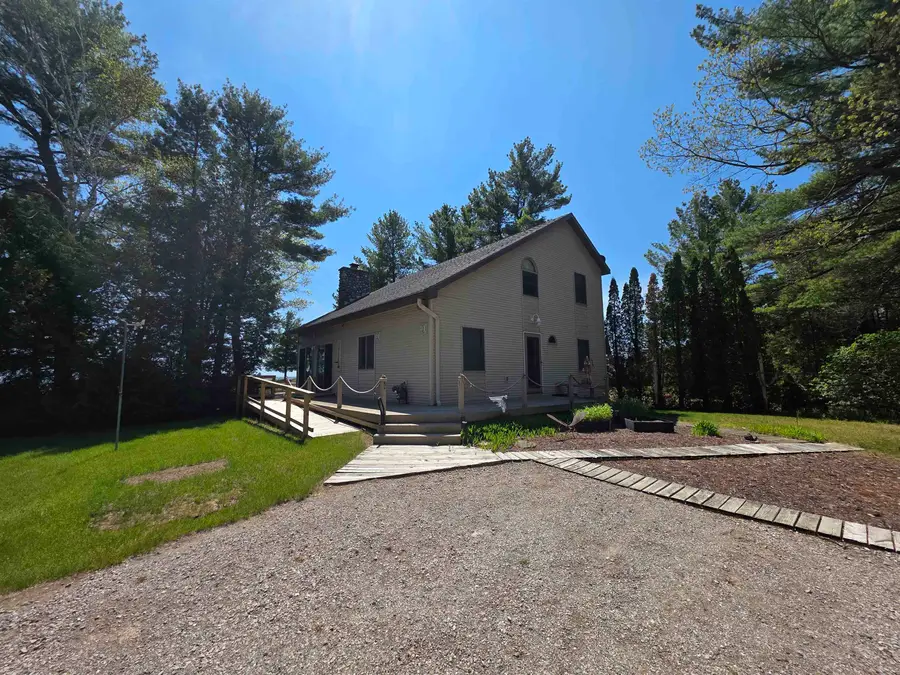 3694 N Us-23, Oscoda, MI 48750 - #3
