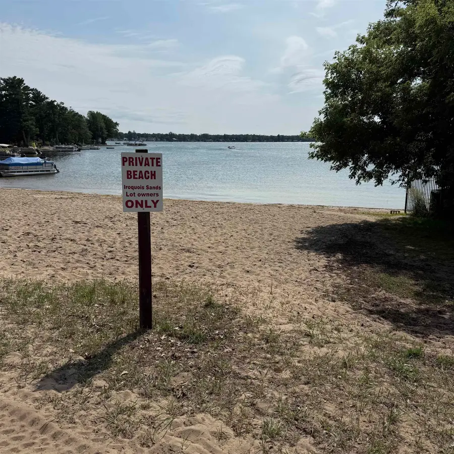 1735 Iroquois, Sand Lake, MI 48748 - #2