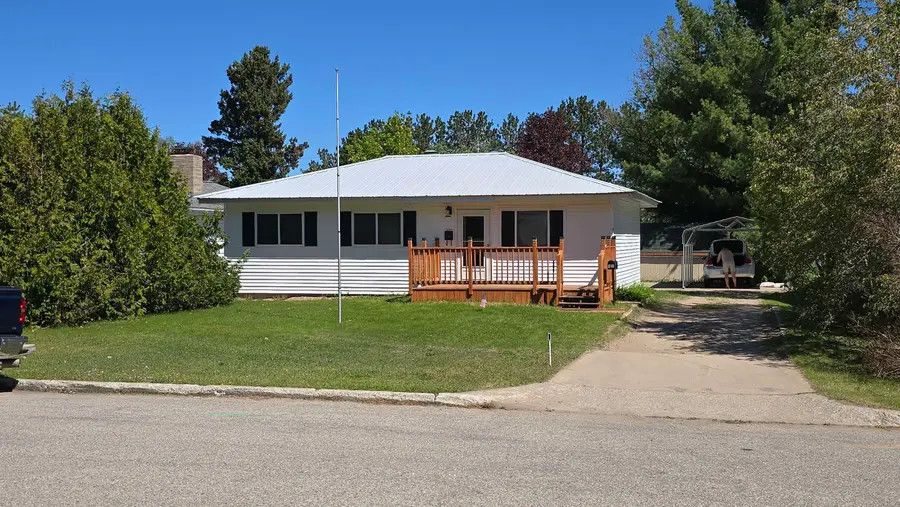 518 W Avenue C, Newberry, MI 49868 - #2