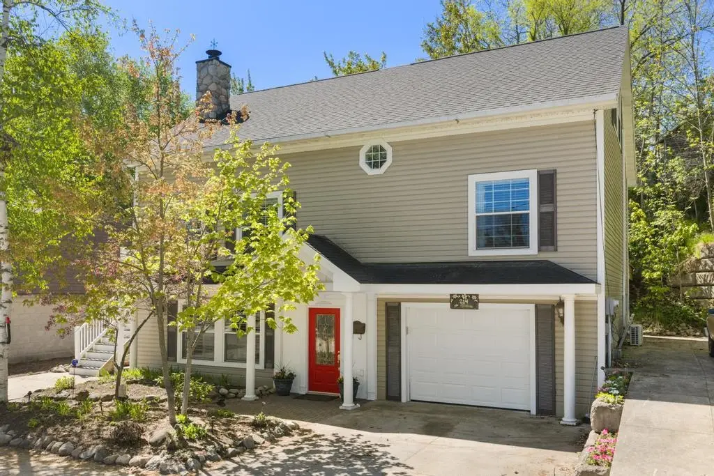 214 Newman, Charlevoix, MI 49720 - #1