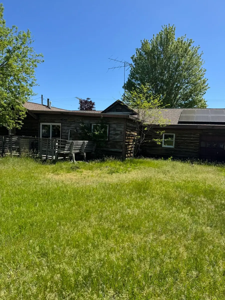 240 S Cass, Mecosta, MI 49332 - #2