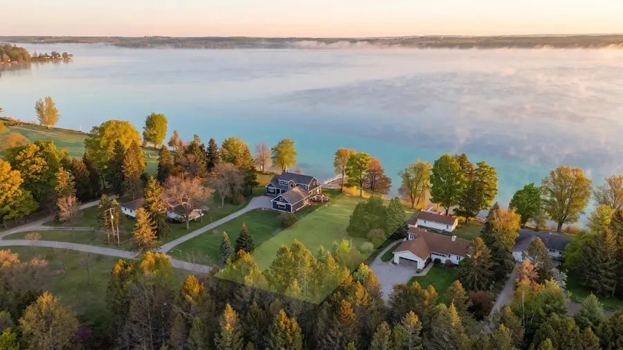 119 Jackson, Elk Rapids, MI 49692 - #2