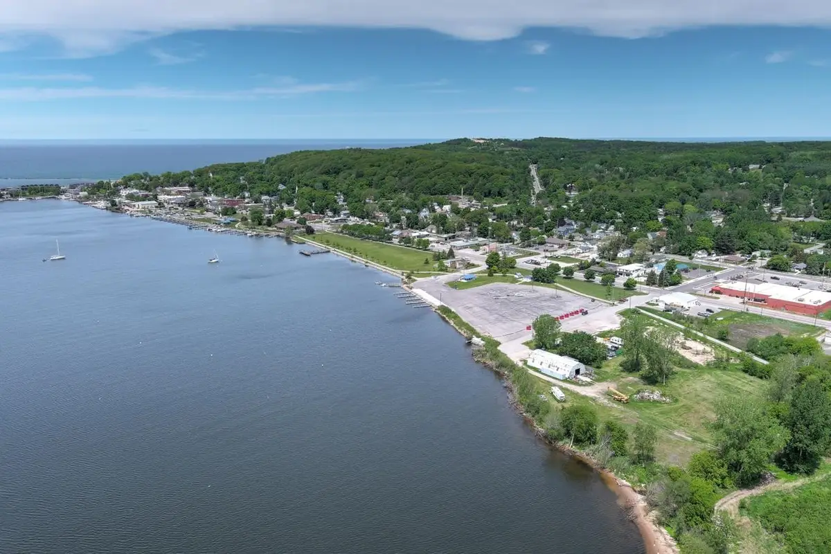903 Main, Frankfort, MI 49635 - #1