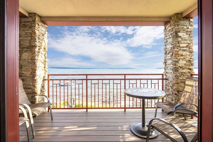 2035 N Us-31 N #2210, Traverse City, MI 49686 - #2