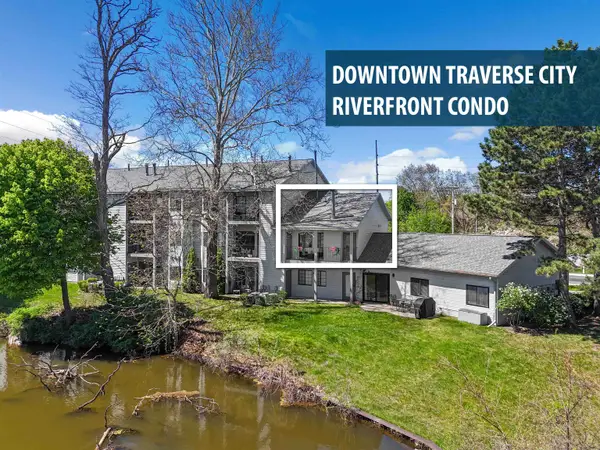 525 Riverine #201, Traverse City, MI 49684