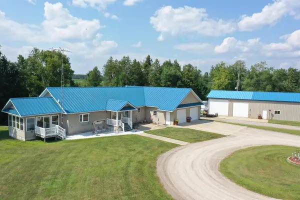 125 W Gallagher, West Branch, MI 48661