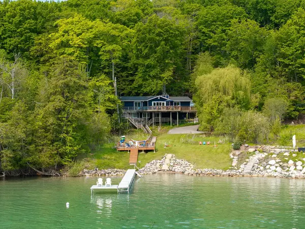 9865 SW Torch Lake, Rapid City, MI 49676