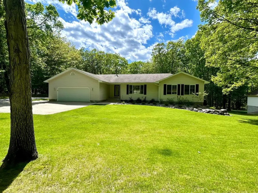 10603 Tall Oaks, Roscommon, MI 48653 - #2