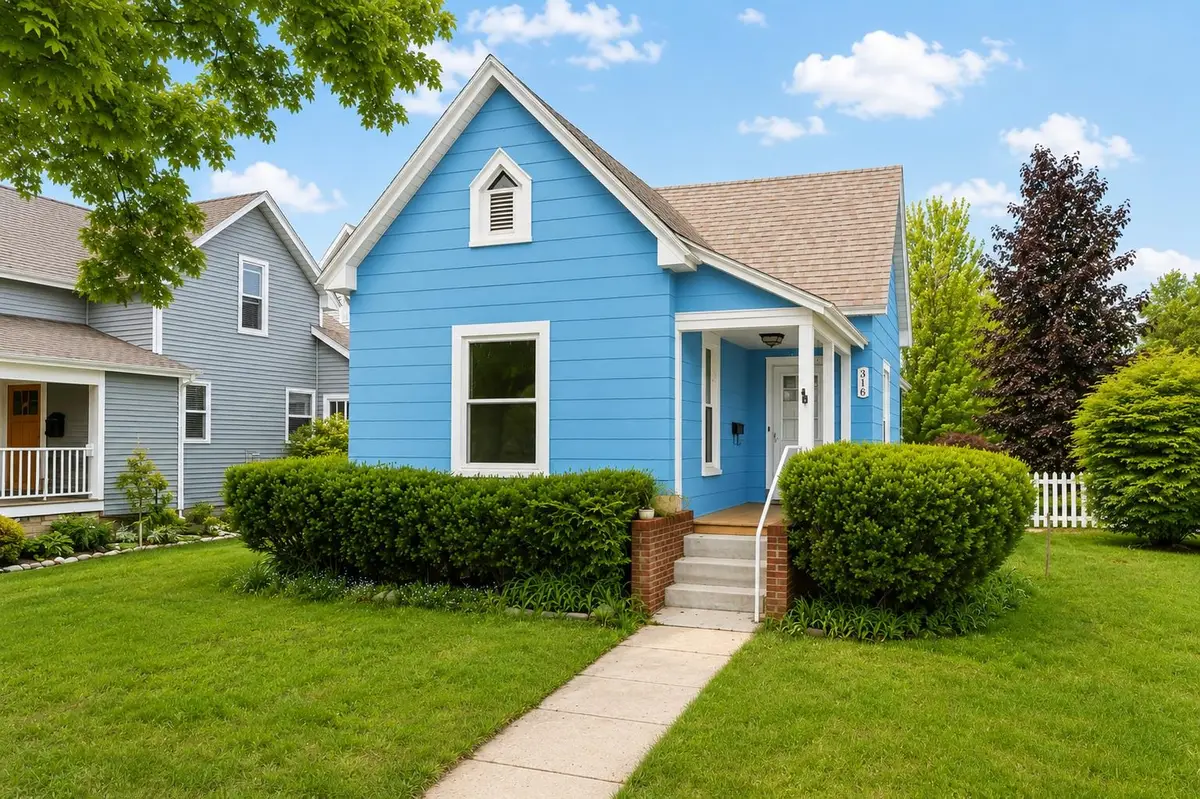 316 W Tenth #Lot: 28, Traverse City, MI 49684 - #1