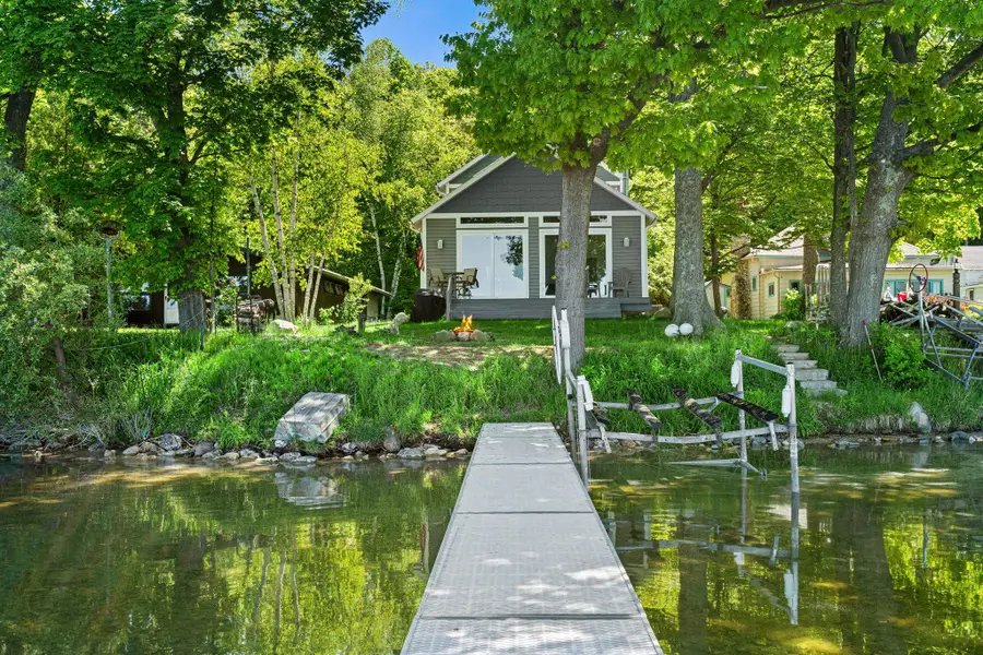 8440 S Lakeview, Traverse City, MI 49684 - #3