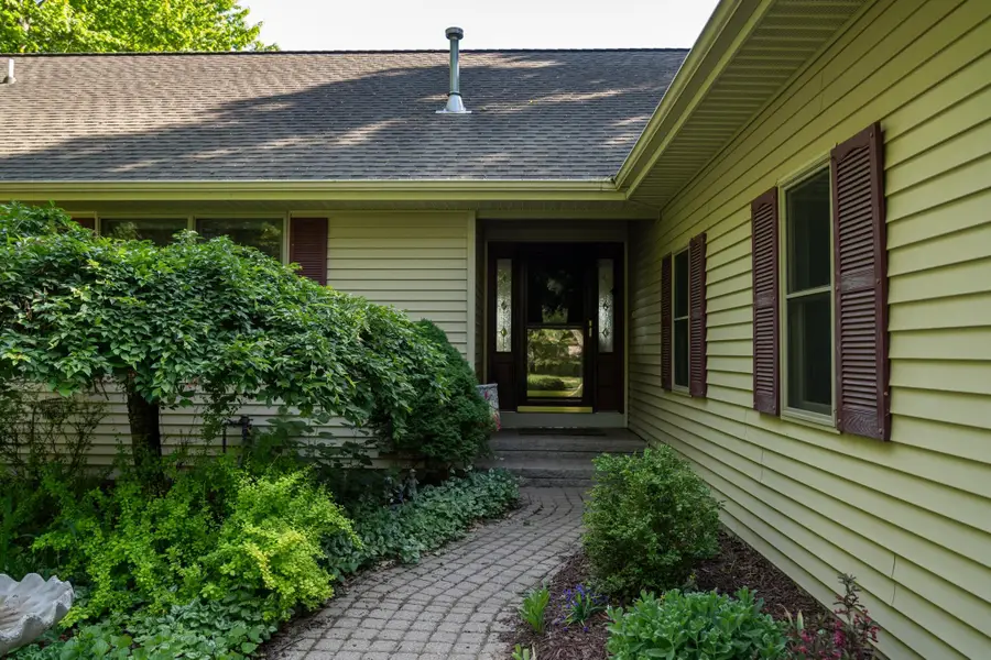 1083 El Camino Grande, Lake Isabella, MI 48893 - #3
