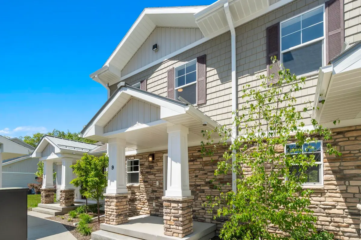 1548 Simsbury #9, Traverse City, MI 49686 - #1