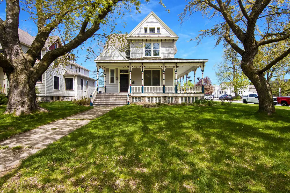 445 E State, Traverse City, MI 49686 - #1