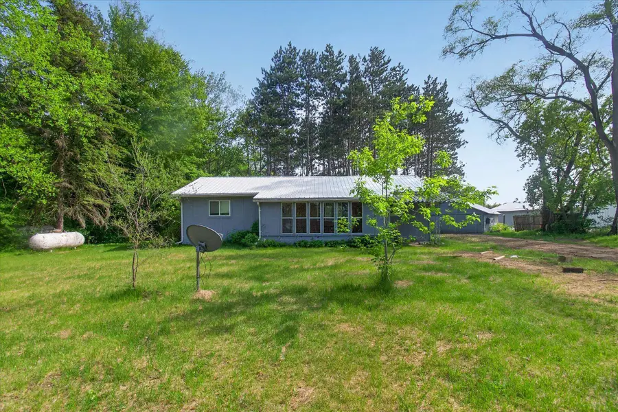 11148 E Howard City Edmore, Riverdale, MI 48877 - #3