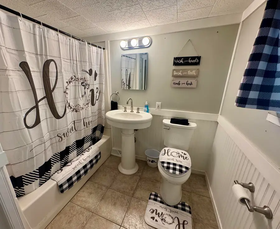 84 N Imperial, Tawas City, MI 48763 - #3