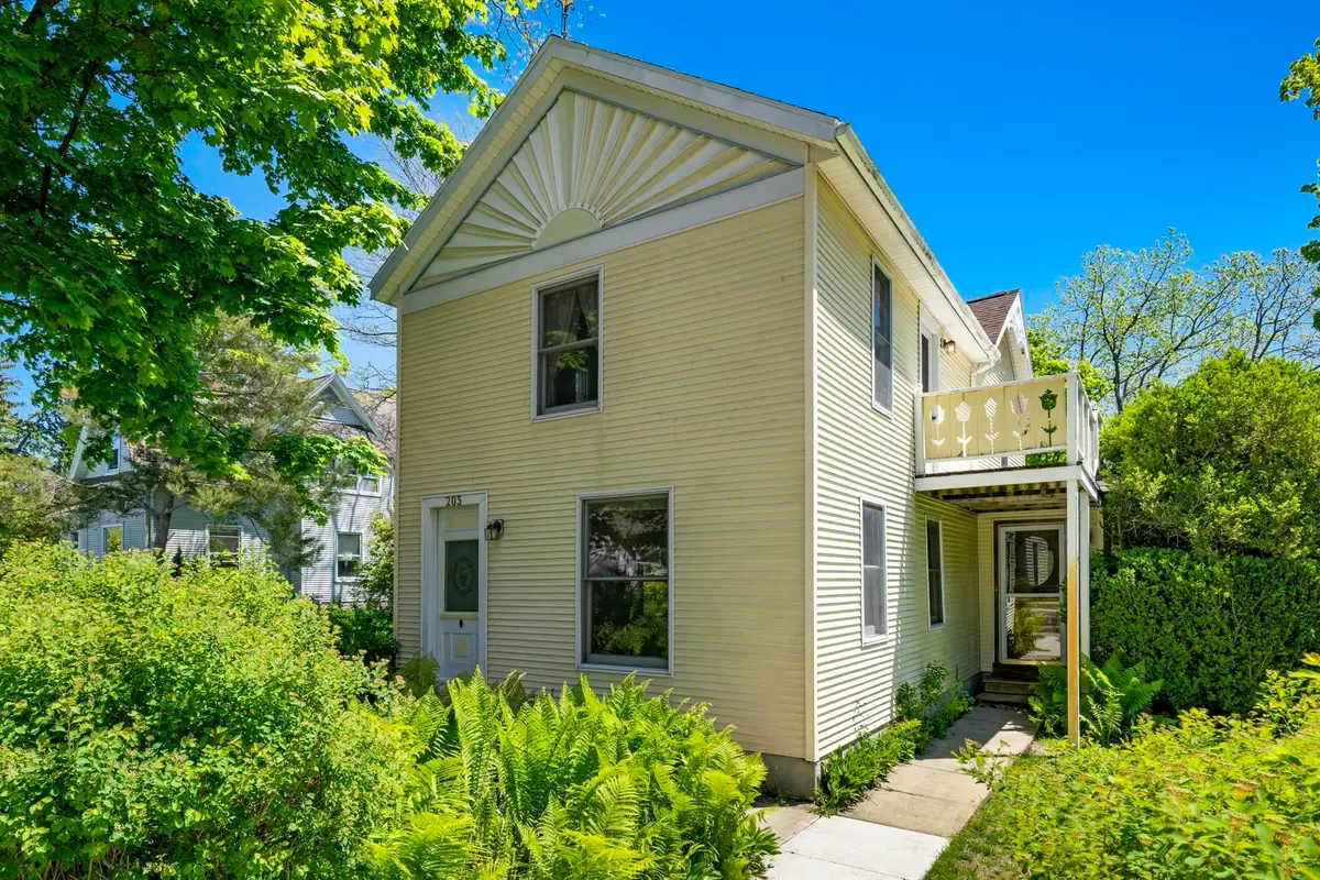 203 S Main, Leland, MI 49654 - #1