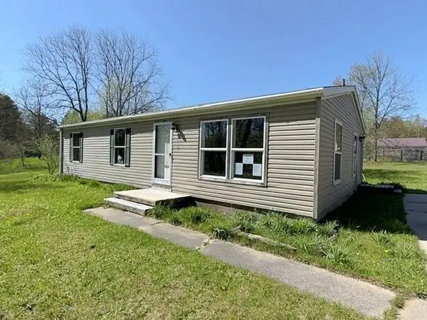 20956 Fewins, Interlochen, MI 49643