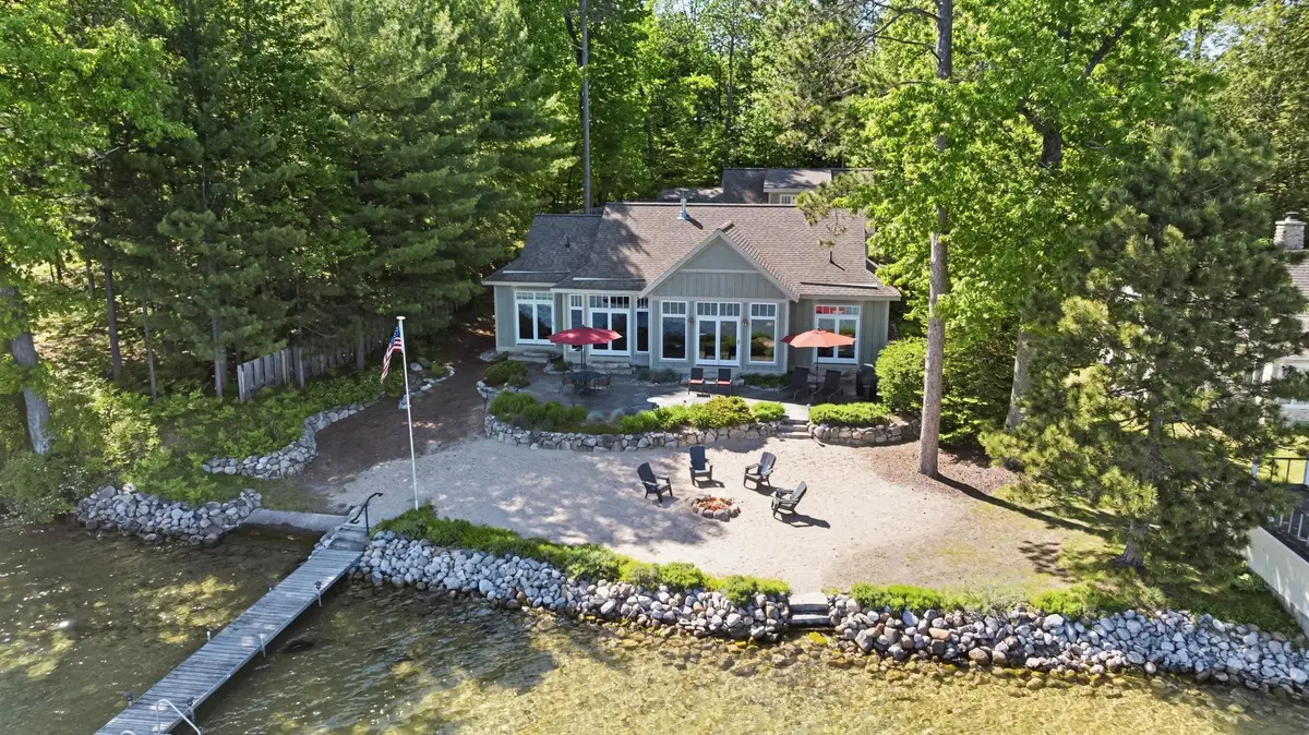 2704 Crescent Shores, Traverse City, MI 49685 - #1