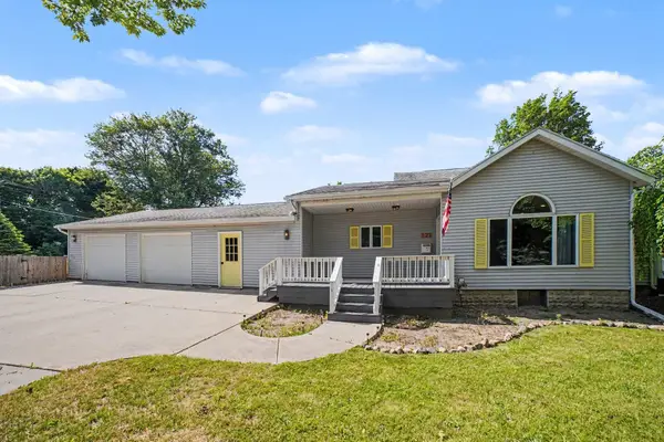 121 W Hazel, Saint Louis, MI 48880