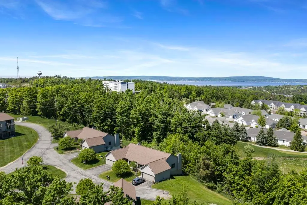 2015 Woods #46, Petoskey, MI 49770 - #1