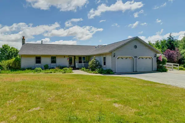 8155 Blackman, Kingsley, MI 49649
