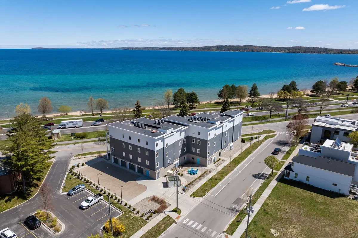 539 Bay #404, Traverse City, MI 49684 - #1