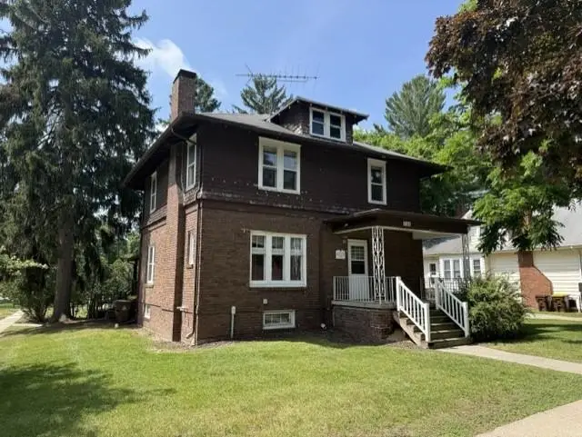 701 W Center, Alma, MI 48801 - #2