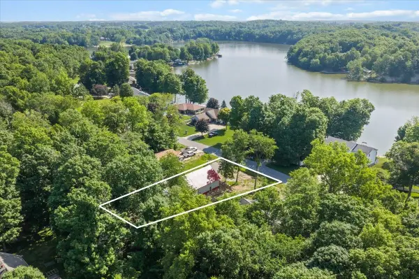 10234 Lakeside #Lot: 166, Perrinton, MI 48871