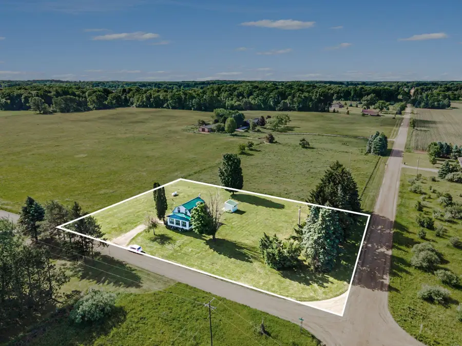 10981 Madison, Elwell, MI 48832 - #3