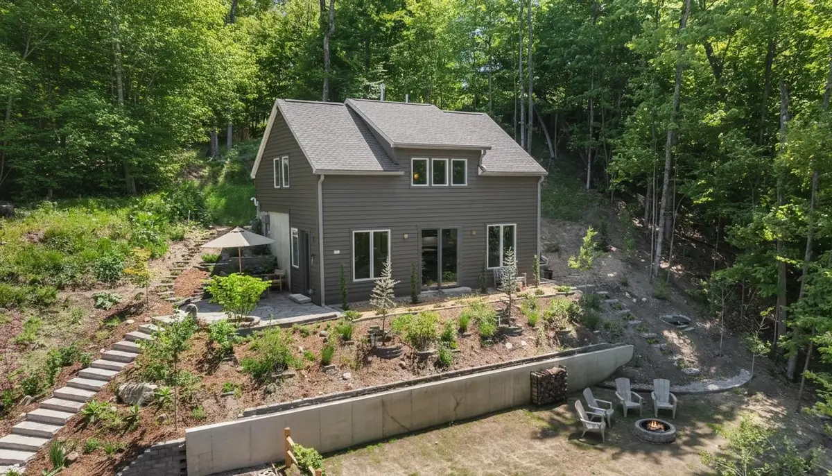 8867 S Dunns Farm, Maple City, MI 49664 - #1