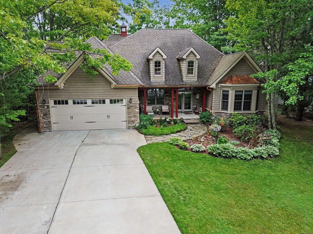 4661 W Cedar Lake, Greenbush, MI 48738 - #1