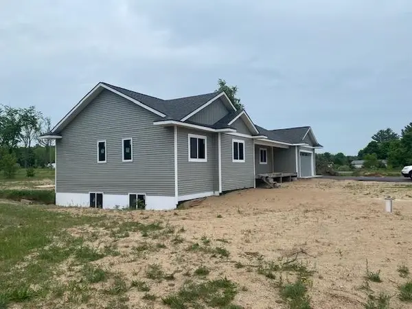 4925 Arbor #2, Traverse City, MI 49685